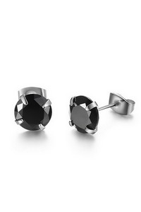 Clous d'oreilles