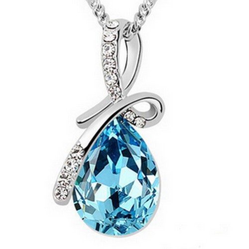 Collier pendentif cristal turquoise